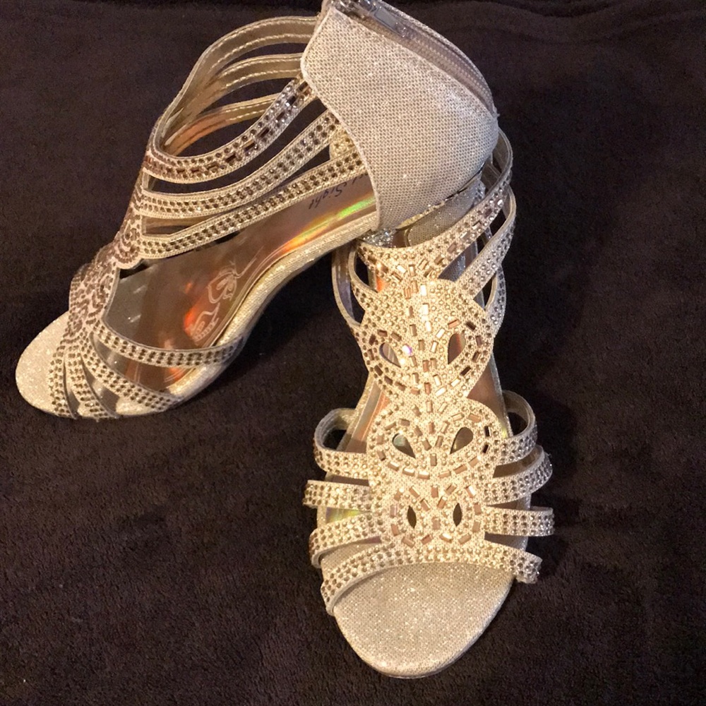 Gold shoes